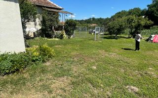 Casa ,curte și gradina.Teren cu 2700 mp. - Poză 7