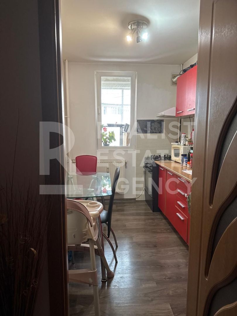 Chirie, apartament cu 2 camere în zona Drumul Taberei, București - Poză 13