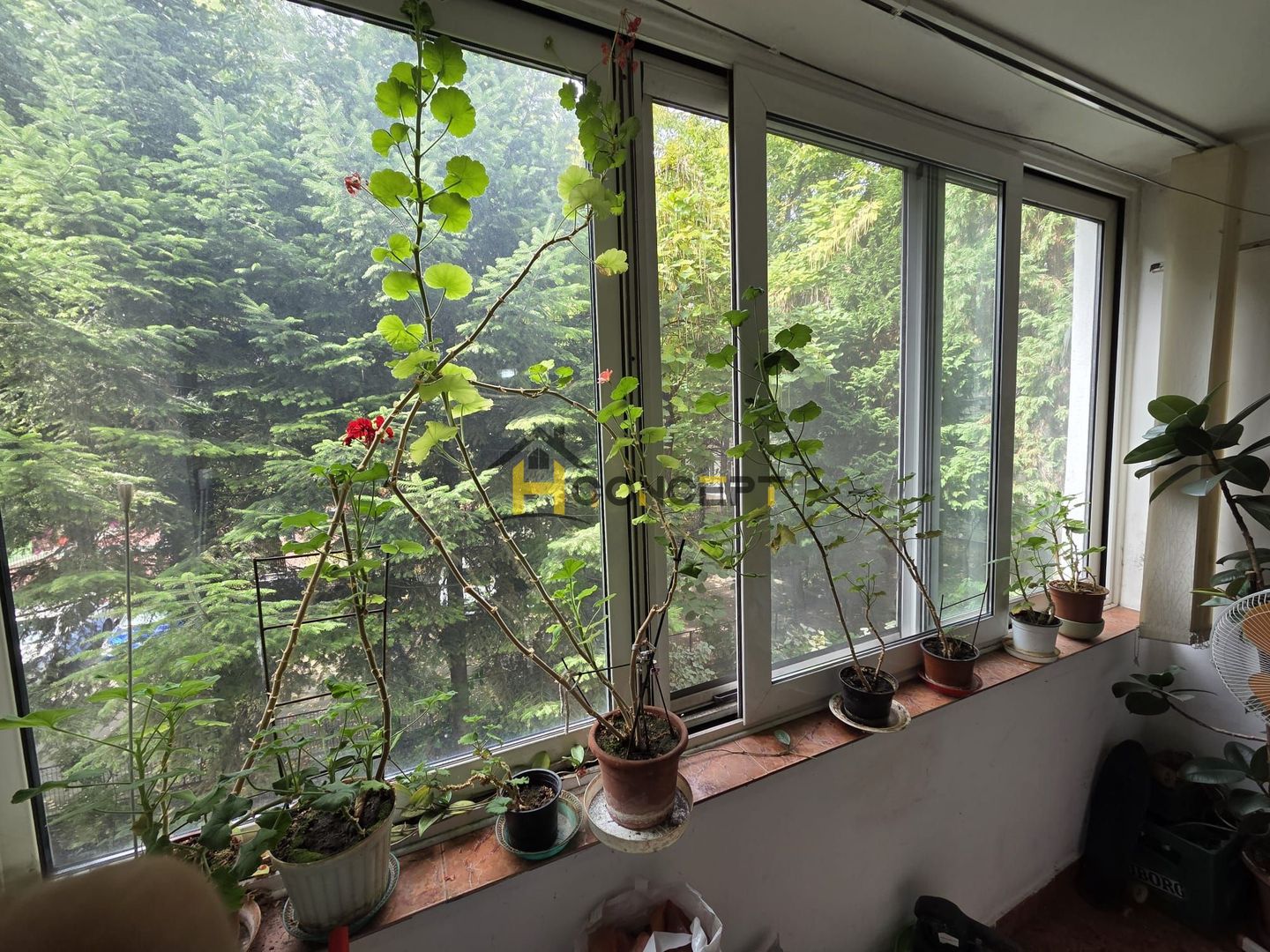 Inchiriere apartament 3 camere Secuilor 10 min metrou Brancoveanu - Poză 13
