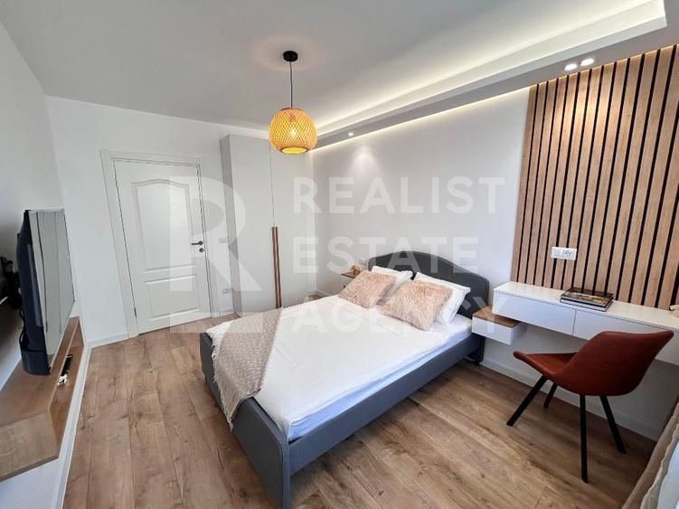 Vânzare, apartament cu 3 camere în zona Drumul Taberei - Poză 9