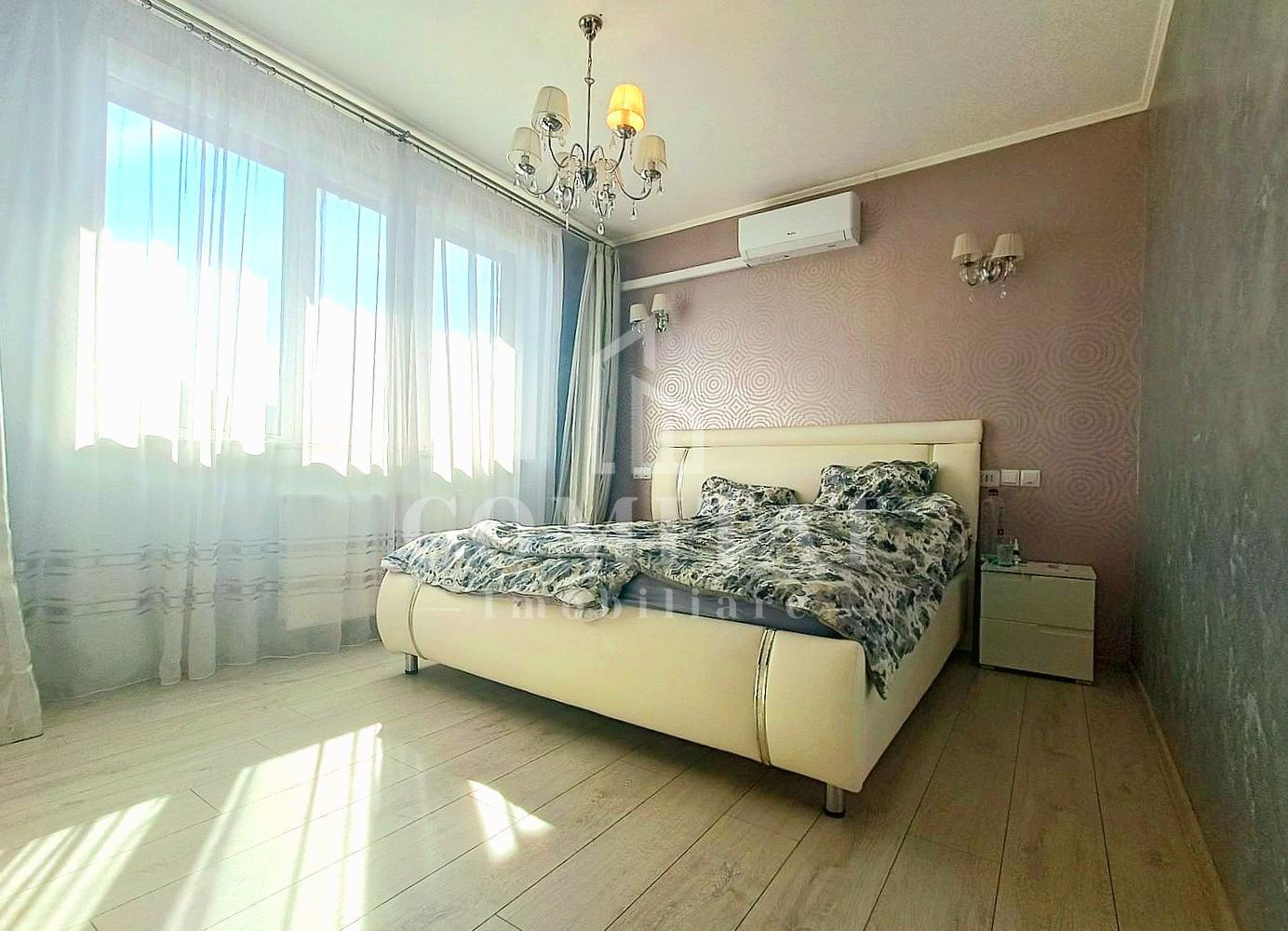 Apartament cu 3 camere | Zona str. Cetății - Florești - Poză 8