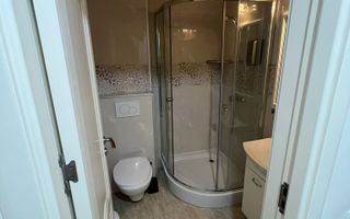 3 camere, vedere spectaculoasă la lac, Mamaia – zona Hotel Iaki - Poză 3