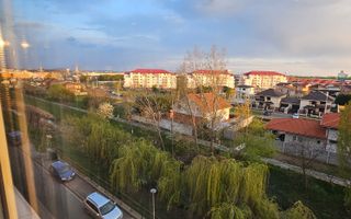 Vand apartament cu 2 camere - Poză 6