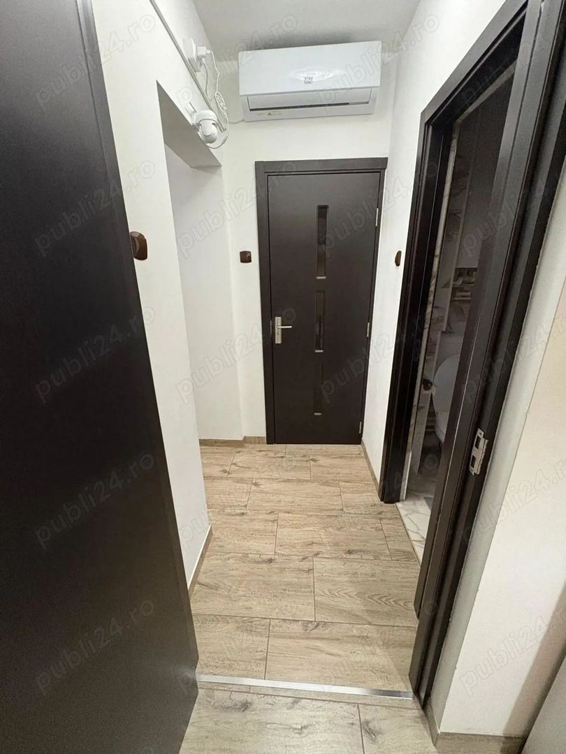 Vanzare apartament 3 camere decomandat et1 - Poză 7