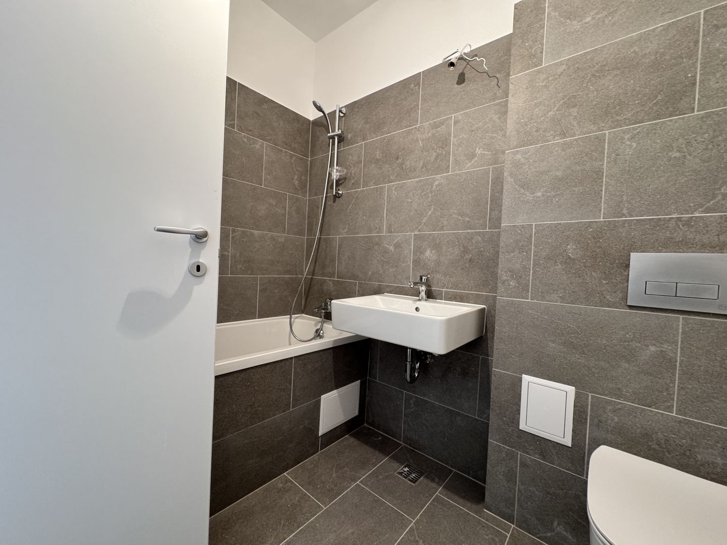 3 camere cu Gradina Proprie Sector 1 - Mall Colosseum - Poză 8