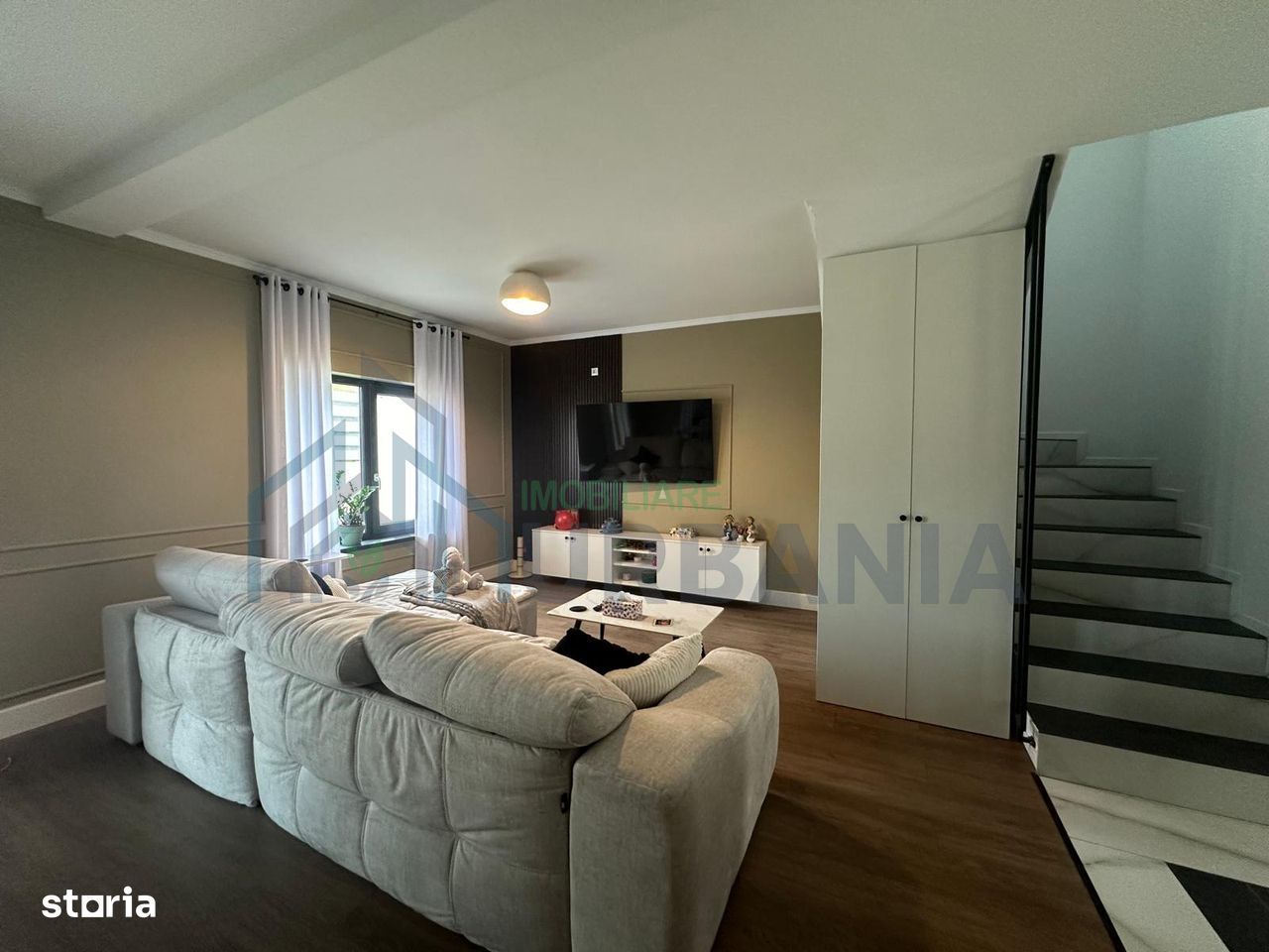 Casa D+P+E in Tomesti,Asfalt, Tâmplărie VEKKA - Poză 11