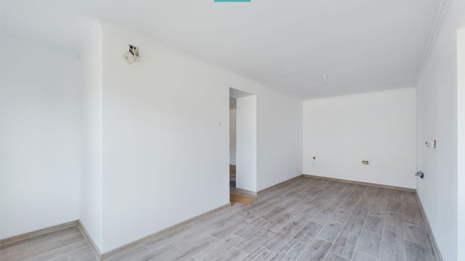 Casă în Vladimirescu - Poză 8