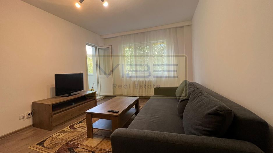 Apartament 2 dormitoare + living Podu Ros - Poză 2