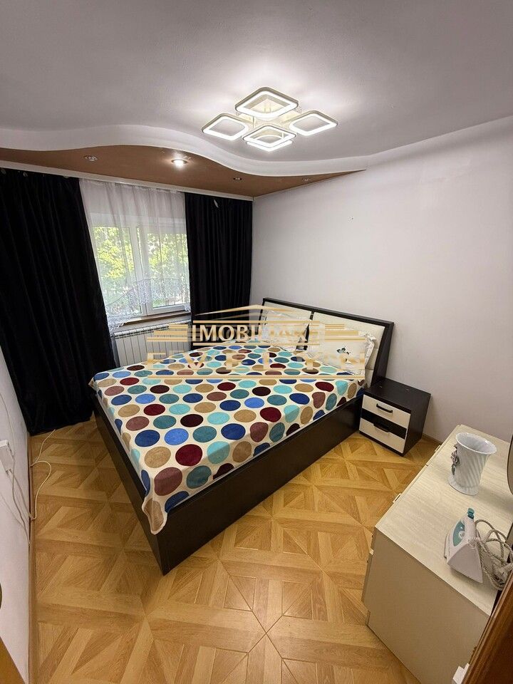 De închiriat apartament 3 camere – zona Săvenilor / Tudor Vladimirescu - Poză 5