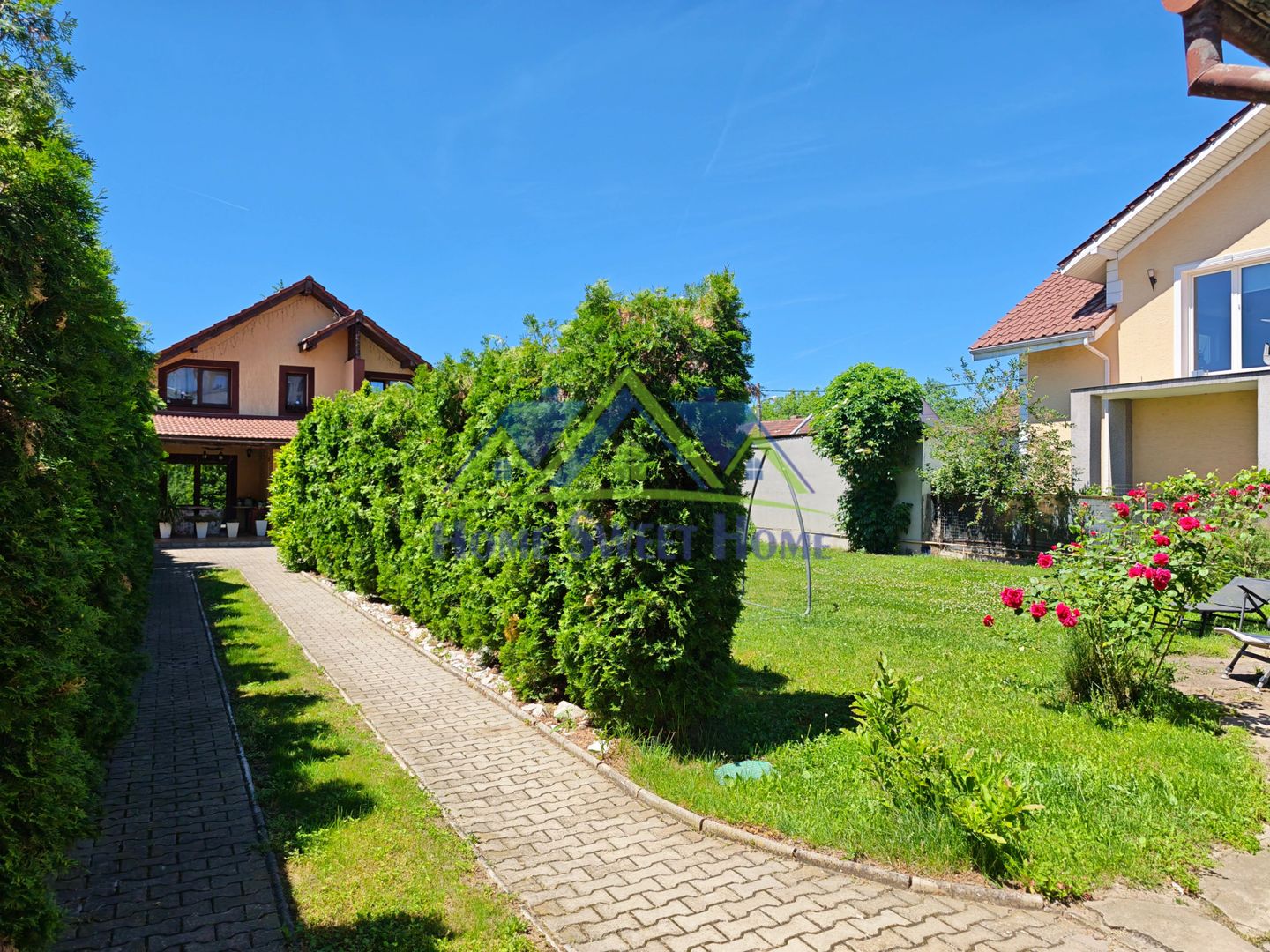 Vand Casa 2 corpuri, P+E, Romanilor, 4 cam, curte, zona de gratar, etc - Poză 4