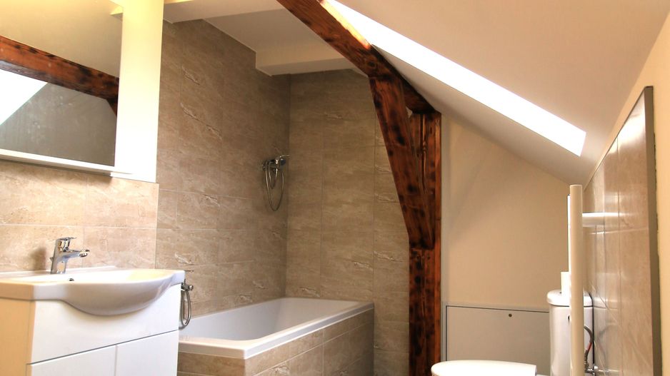 Apartament in casa nouă - la prima inchiriere - Poză 12