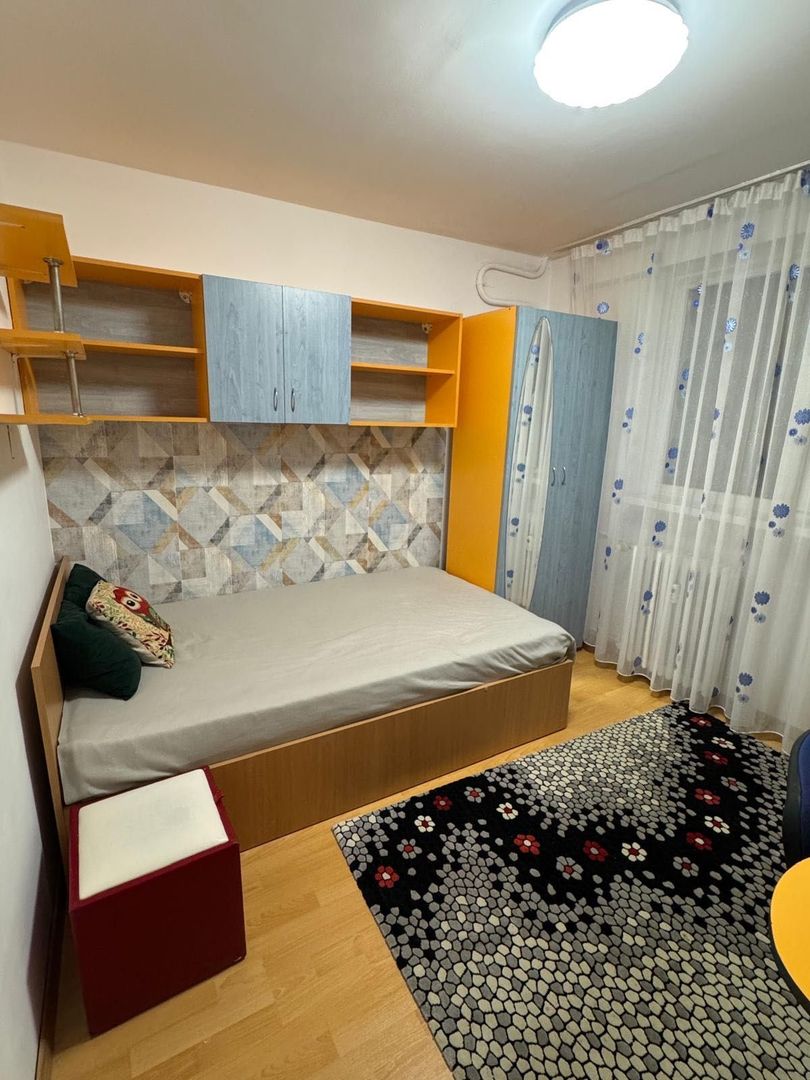 2 camere Râul Doamnei etaj 4/10 - Poză 2