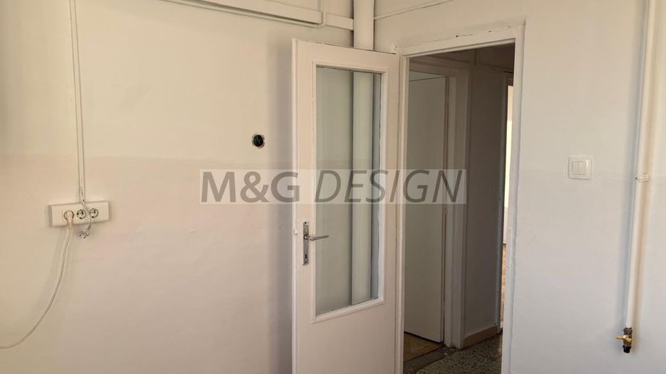 Ap. 2 camere, zona Dambovita, etaj intermediar, centrala termica - Poză 7