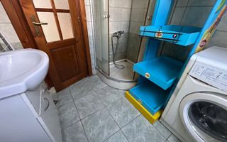 2 chirii disponibile la mansardă – zona Turnișor, Calea Turnișorului - Poză 7