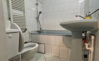 Apartament 1 cameră de închiriat - Zona Hala Centrală, Liteni - Poză 5