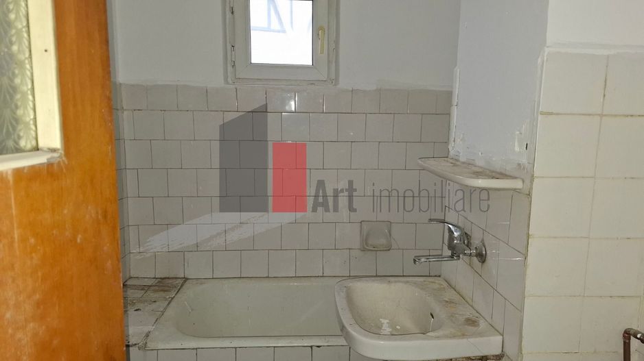 4 Camere Ploiesti Centru - Liceul Mihai Viteazul - Poză 3