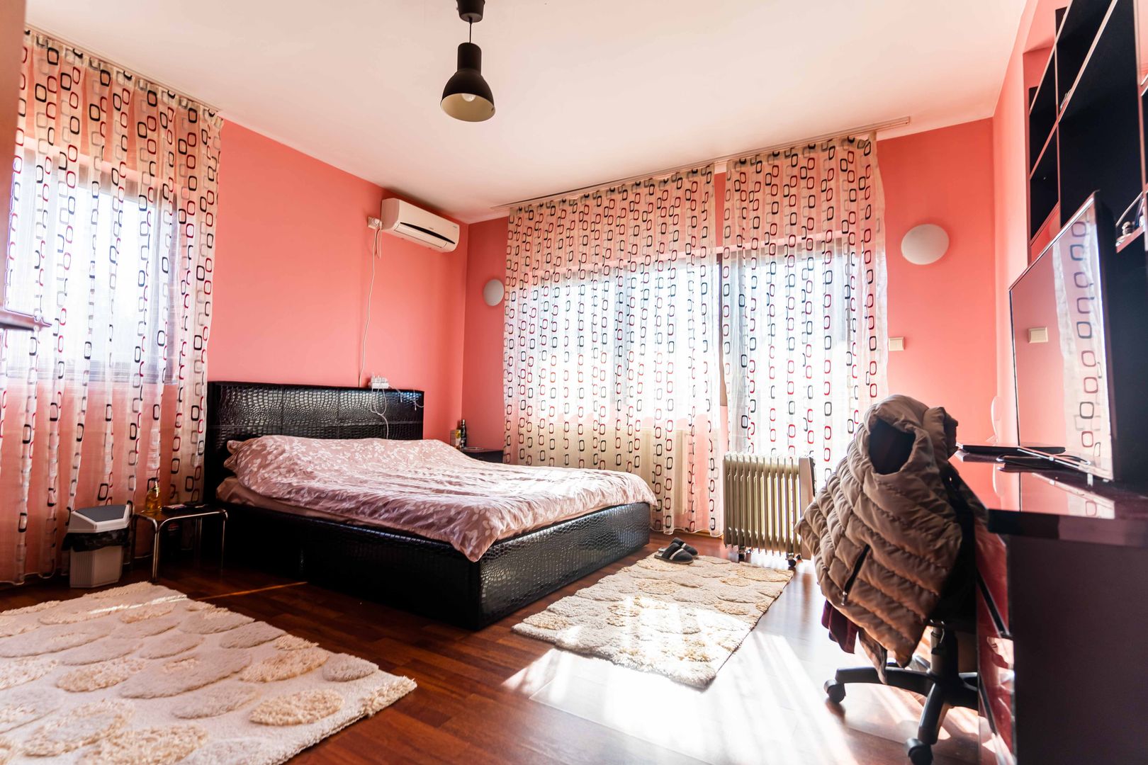 Casă / Vilă cu 6 camere de vânzare în Balotesti - Poză 17