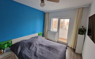 Apartament spatios de 3 camere/Zona strazii Gh. Dima/Garaj individual - Poză 1