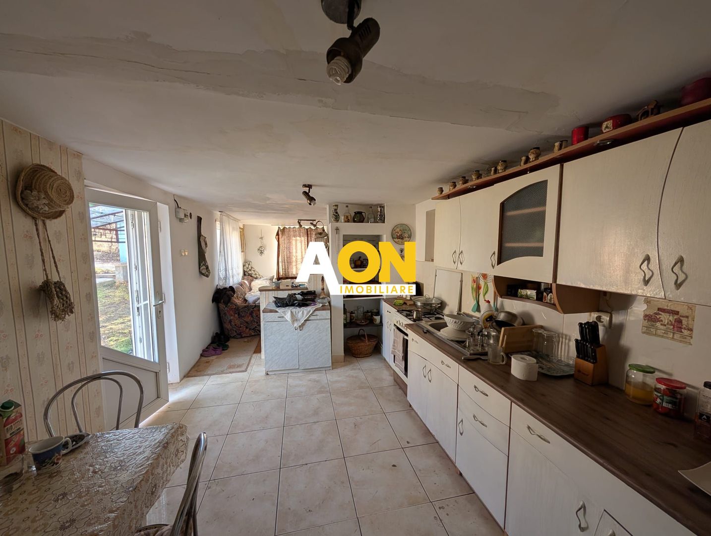 Casa cu 2 corpuri de cladire zona Hapria, 960mp Teren - Poză 10