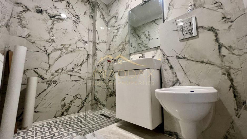 Casa **8 camere** // Domenii - Poză 47