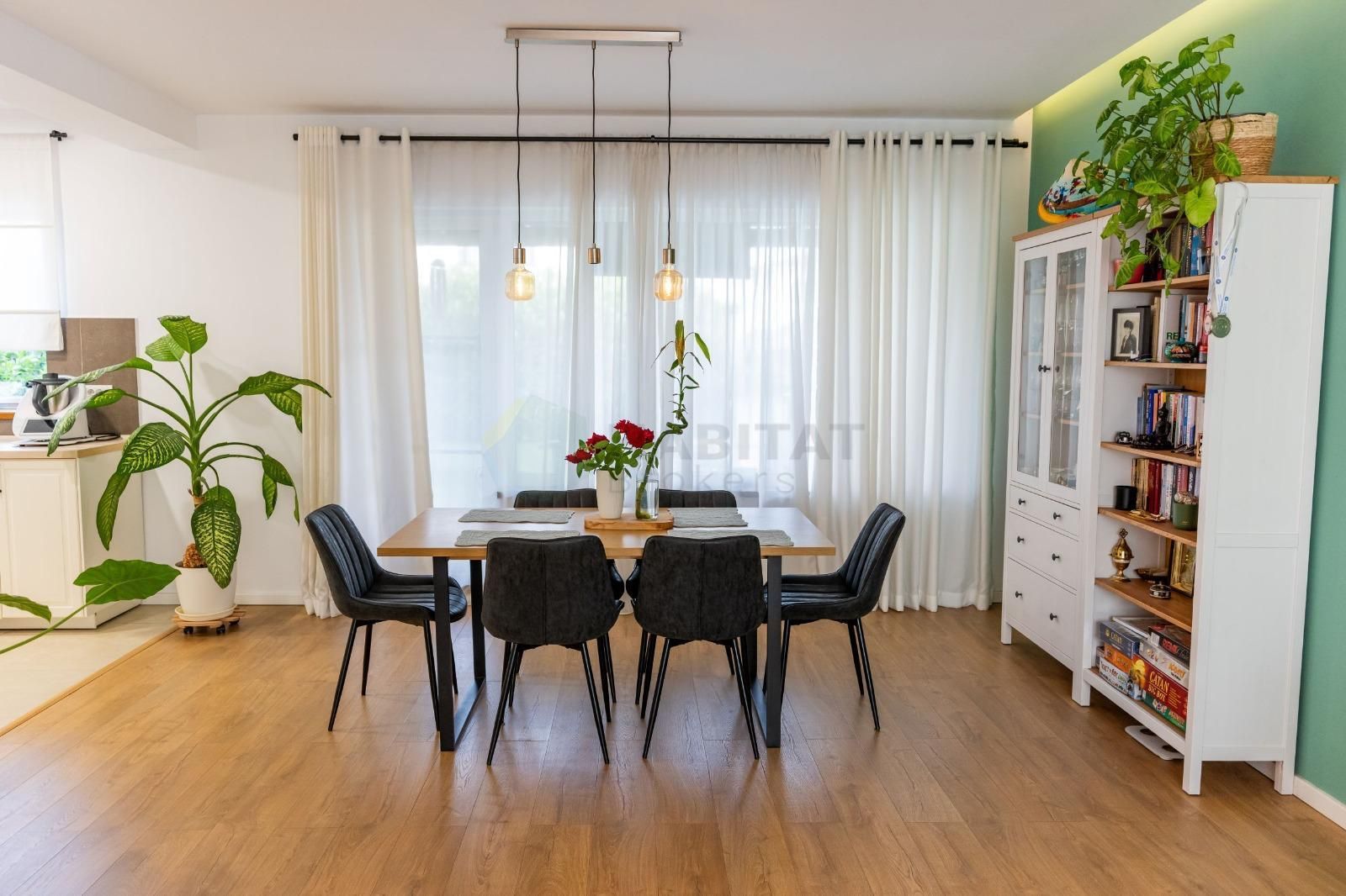 Casă 4 camere | Mobilată & utilată | Panouri fotovoltaice | Tunari - Poză 25