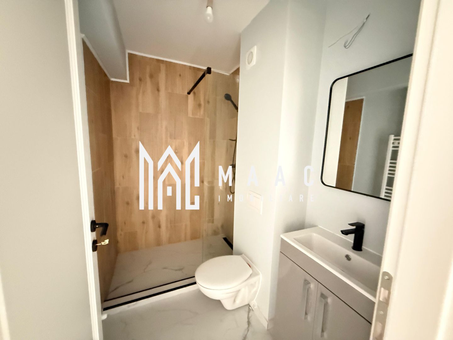 Apartament 2 Camere | 42 mp | Finisat Modern | Lazaret - Poză 3