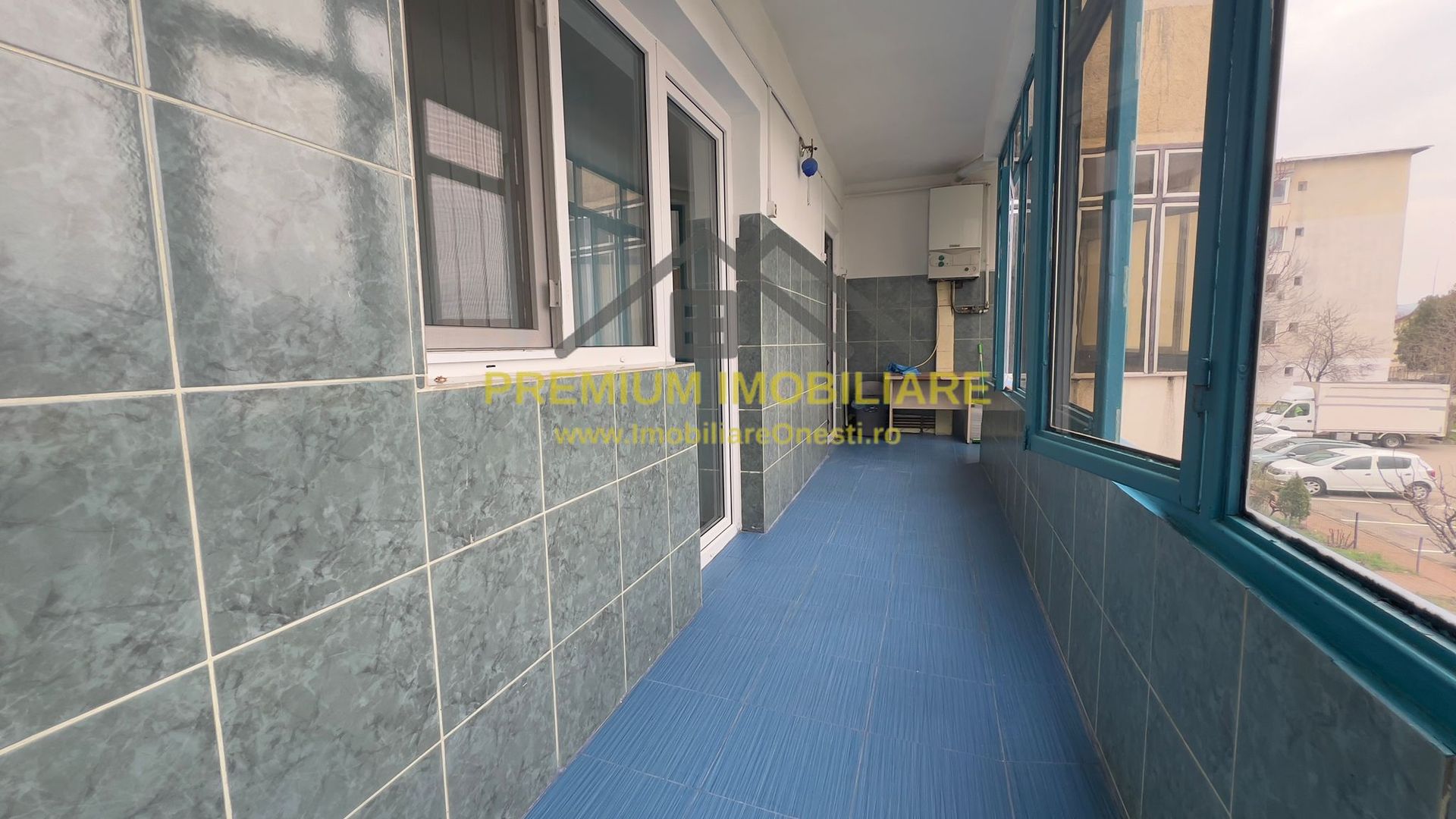 Apartament 3 camere etaj 1 de vanzare - Poză 12
