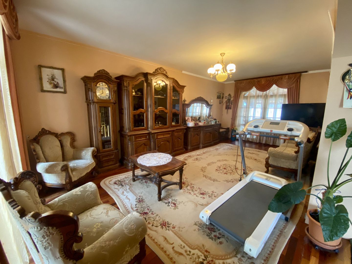 Casă cu teren generos de vânzare în Bod, la 10 minute de Brașov | 1.103 mp teren - Poză 4