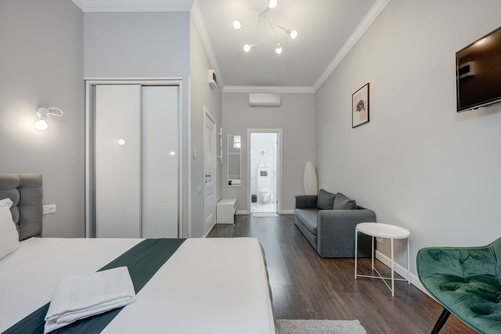 Vindem Afacerea ! Mini Hotel + Cafenea/ Restaurant ! Parcul Carol ! - Poză 55