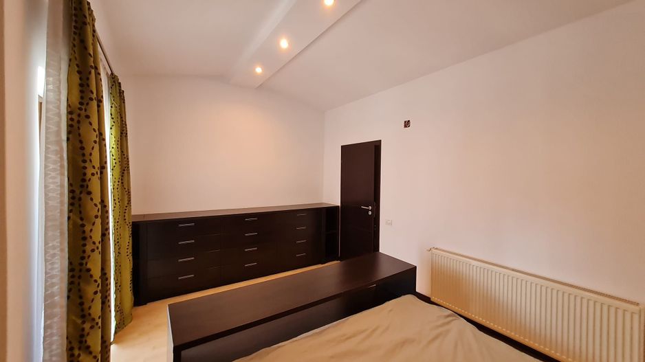 Apartament generos de închiriat zona Lipovei - Poză 22