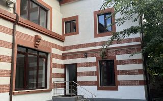 Casa Piata Victoriei/Sevastopol - Poză 1