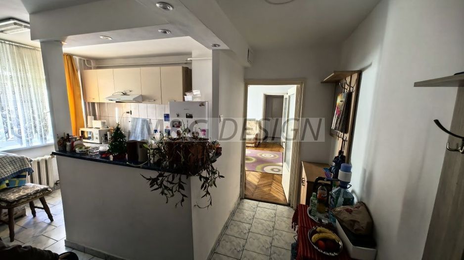 Ap 2 camere, zona Lipovei, model mare - Poză 1