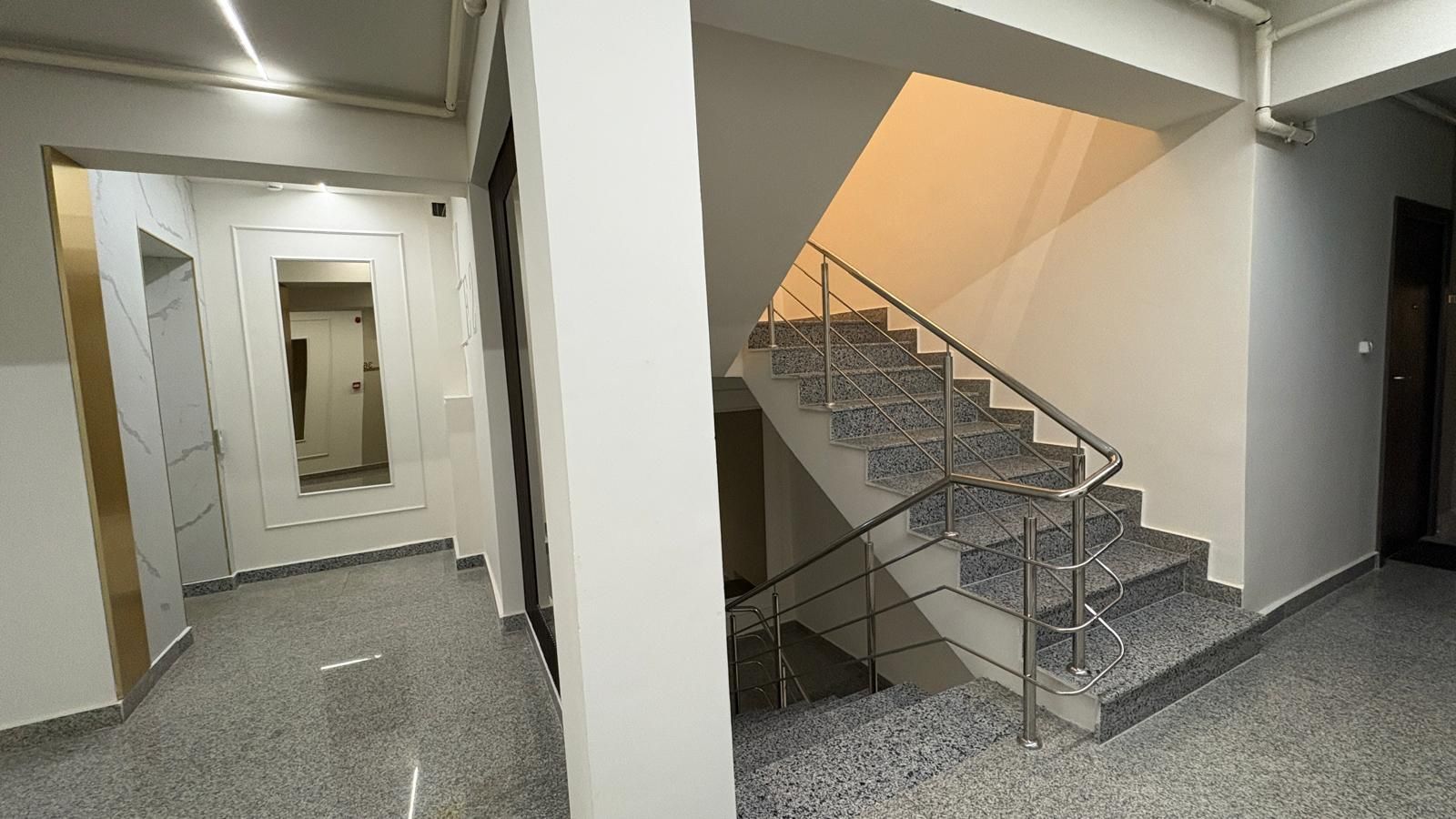REA1027911 Apartament 2 camere cu boxa si parcare in Pipera Rond OMV - Poză 14