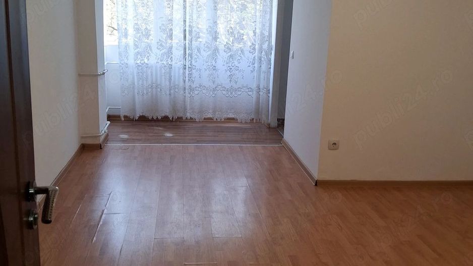 De vanzare Garsoniera Gorjului - Poză 1