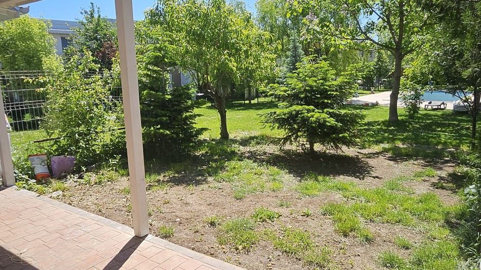 Vila 3 camere in Cosmopolis - Poză 1