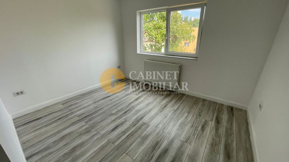 APARTAMENT 2 CAMERE DECOMANDAT - GARA  (RENOVAT) - Poză 1