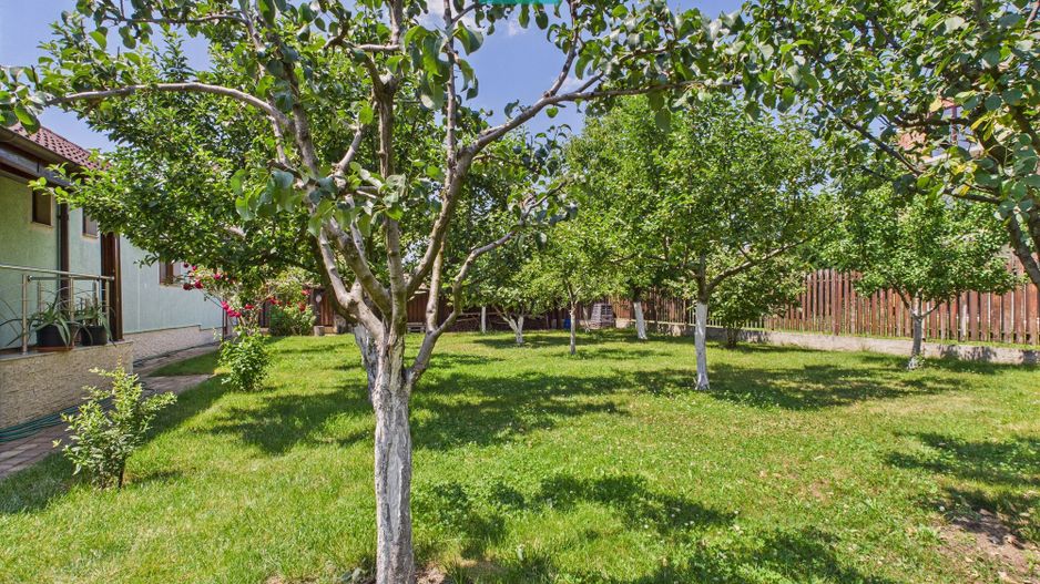 Casă cochetă în Sânleani - Cartierul Florilor - Poză 39