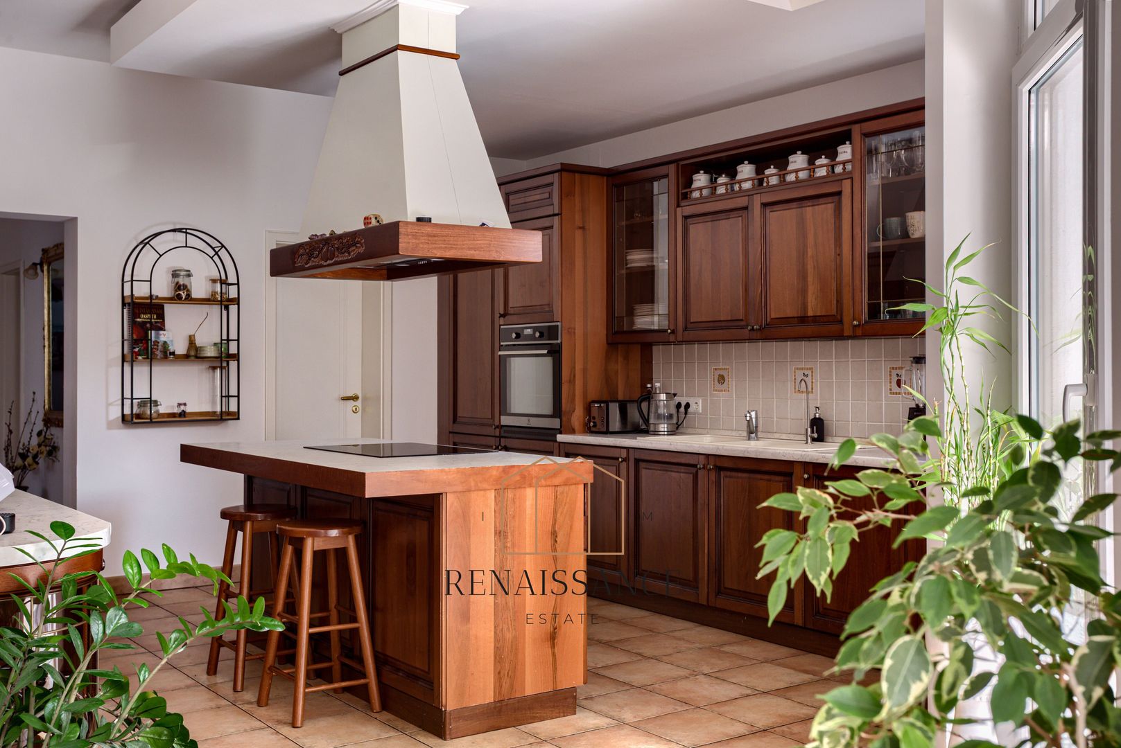 Timisoara - Girocului Vila 12 Camere 4 Bai | 497mp Utili 1373mp Teren - Poză 4