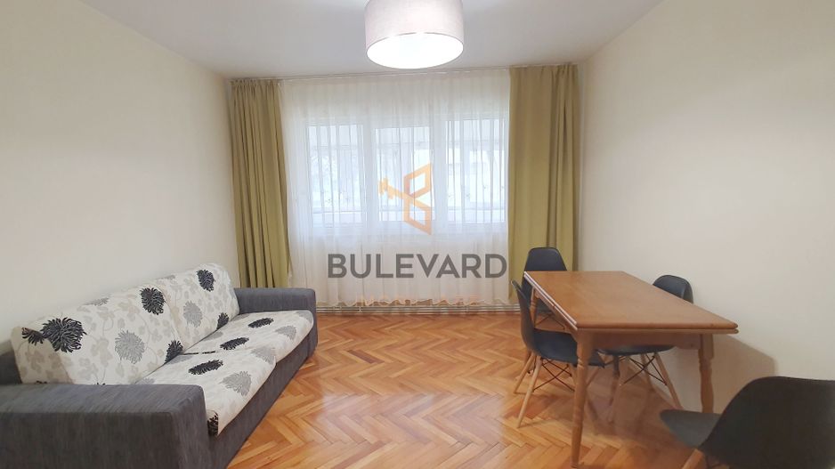 Apartament cu 3 camere, zona strazii Putna! - Poză 1