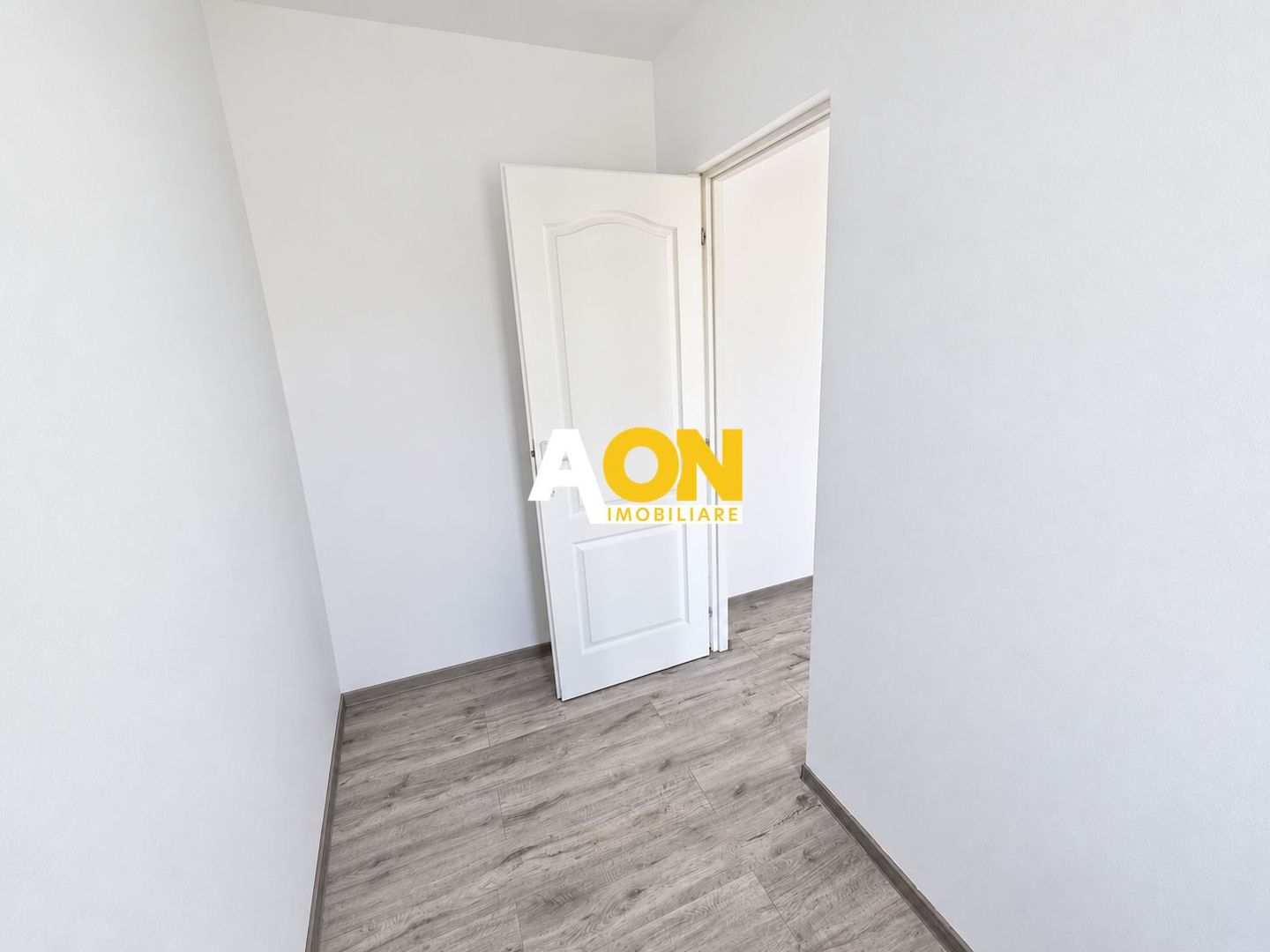 Casă nouă, 5 camere, 319 mp teren, toate utilitățile, Alba - Micesti - Poză 15
