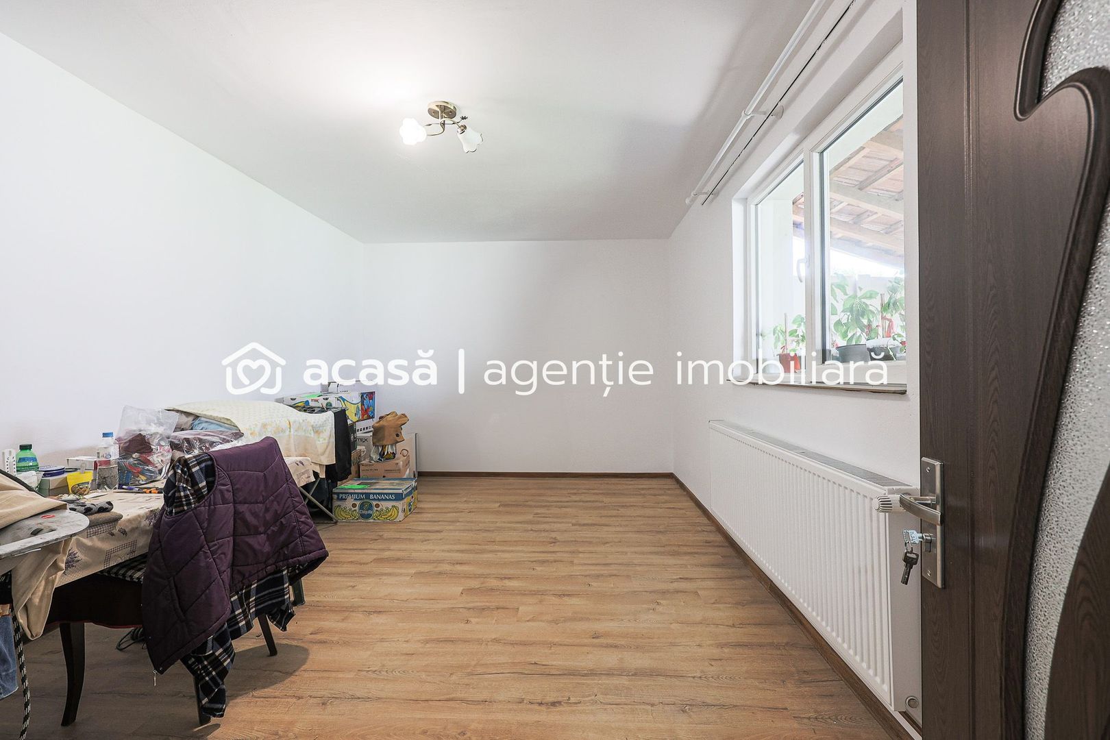Rezervat Casă renovată cu 3 camere din cărămidă în Gradiste - Poză 6