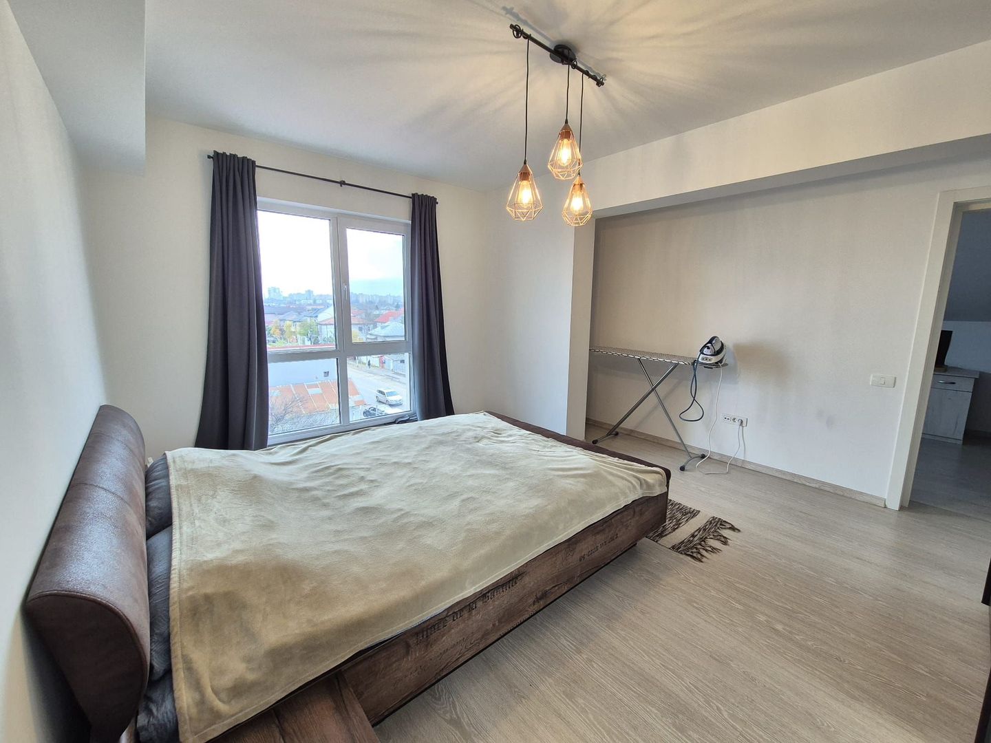 Apartament cu 3 camere 98,52 mp - Dobroesti - Poză 3