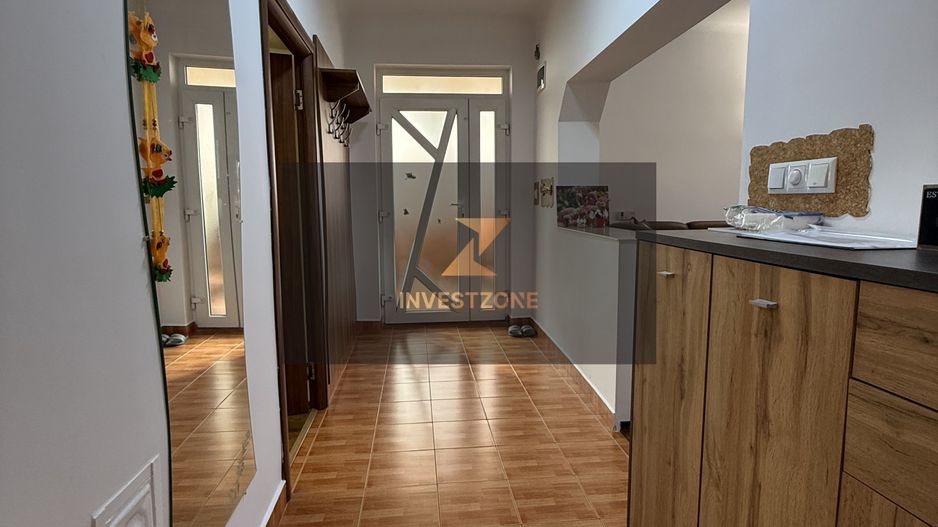 Apartament la casă cu curte proprie 311 mp și acces auto Ioșia, Oradea - Poză 4