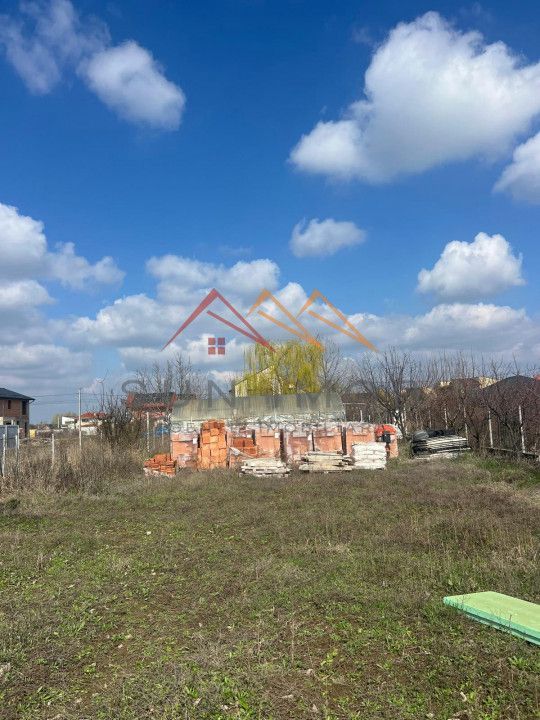 Teren Intravilan, 633mp, autorizatie de constructie emisa, Domnesti,IF - Poză 1