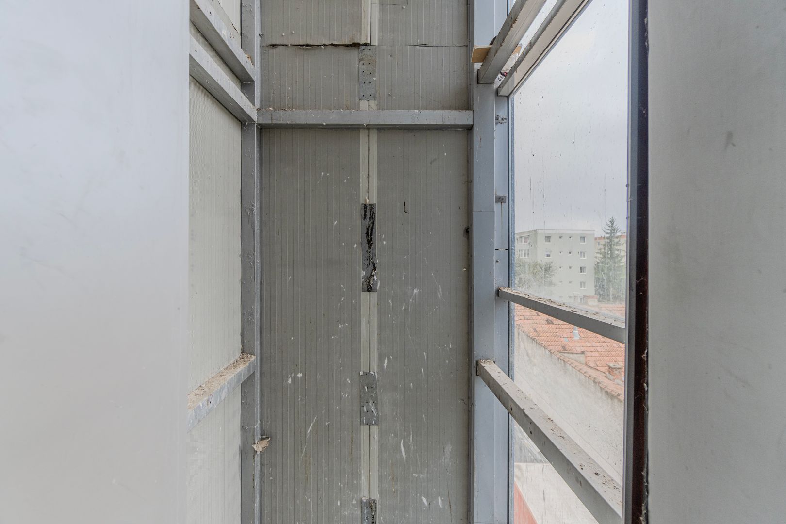 Cladire de 902 mp utili de vânzare, zona Grivitei - DN 13, COMISION 0 - Poză 204