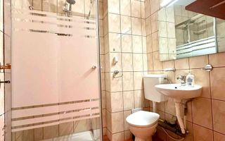 Apartament 3 camere de vanzare, Arcu, etaj 1, bloc tip vila, Iasi - Poză 4