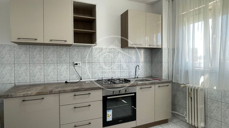 Apartament cu 3 camere de inchiriat in zona Dacia, Oradea - Poză 12