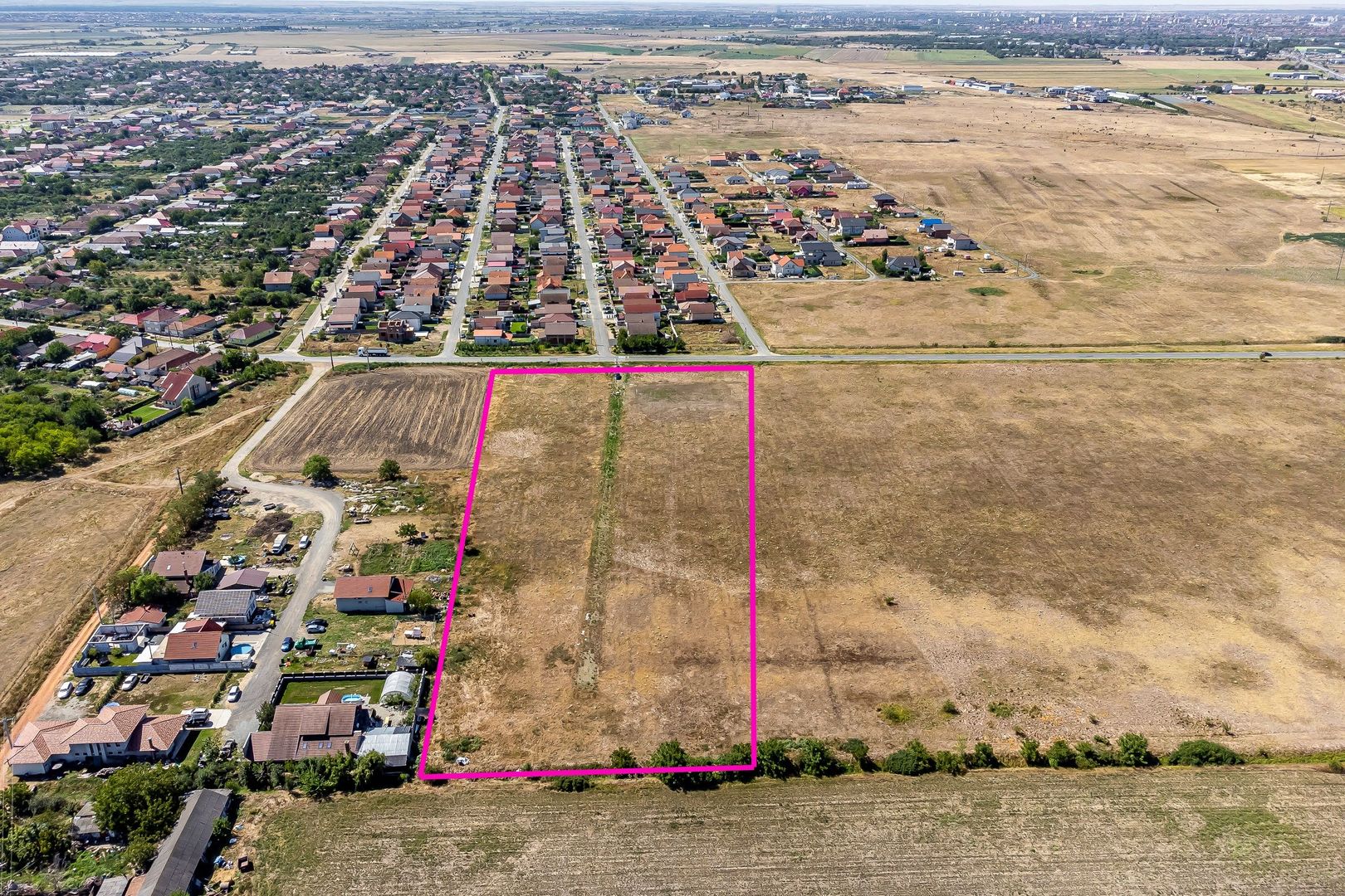 Teren cu PUZ in Livada  Arad, 33 parcele cu acces - Poză 5