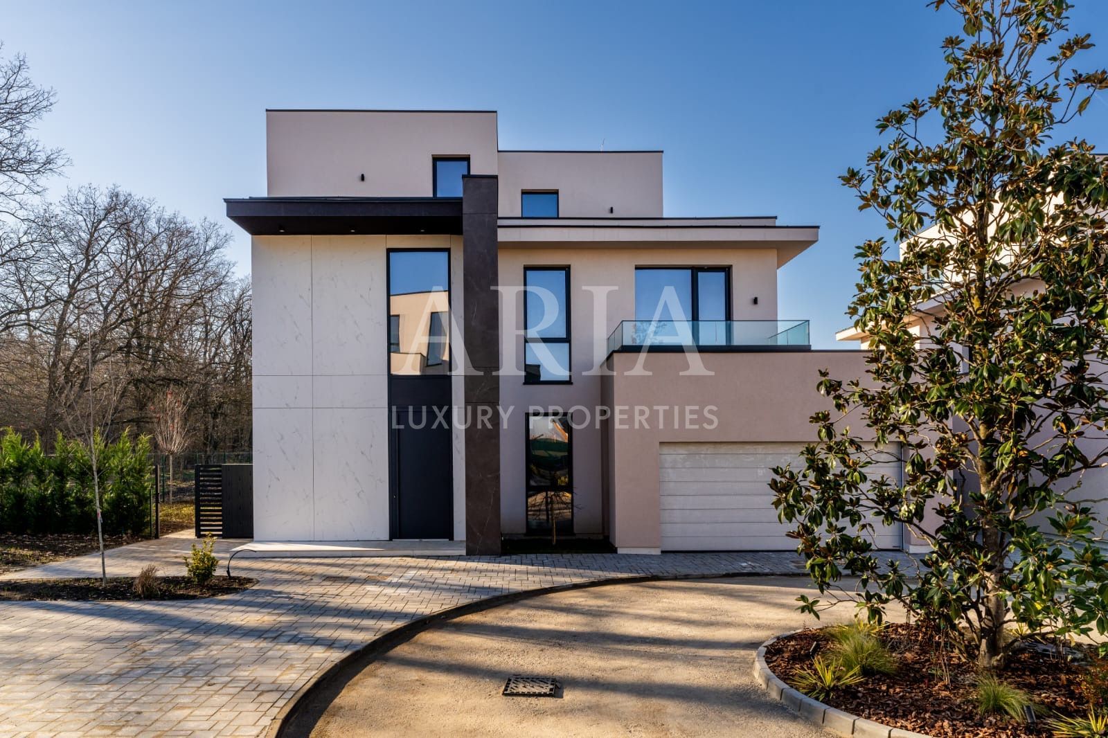 VILA EXCLUSIVISTA PADURE - Poză 17