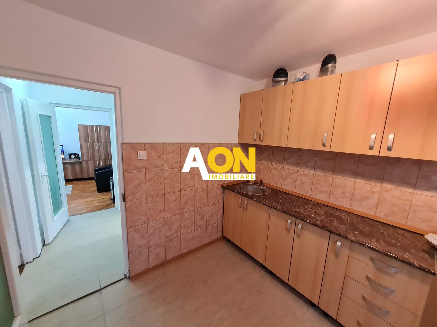 Apartament 3 camere, Parter, Semidecomandat, Zona Cetate - Poză 10